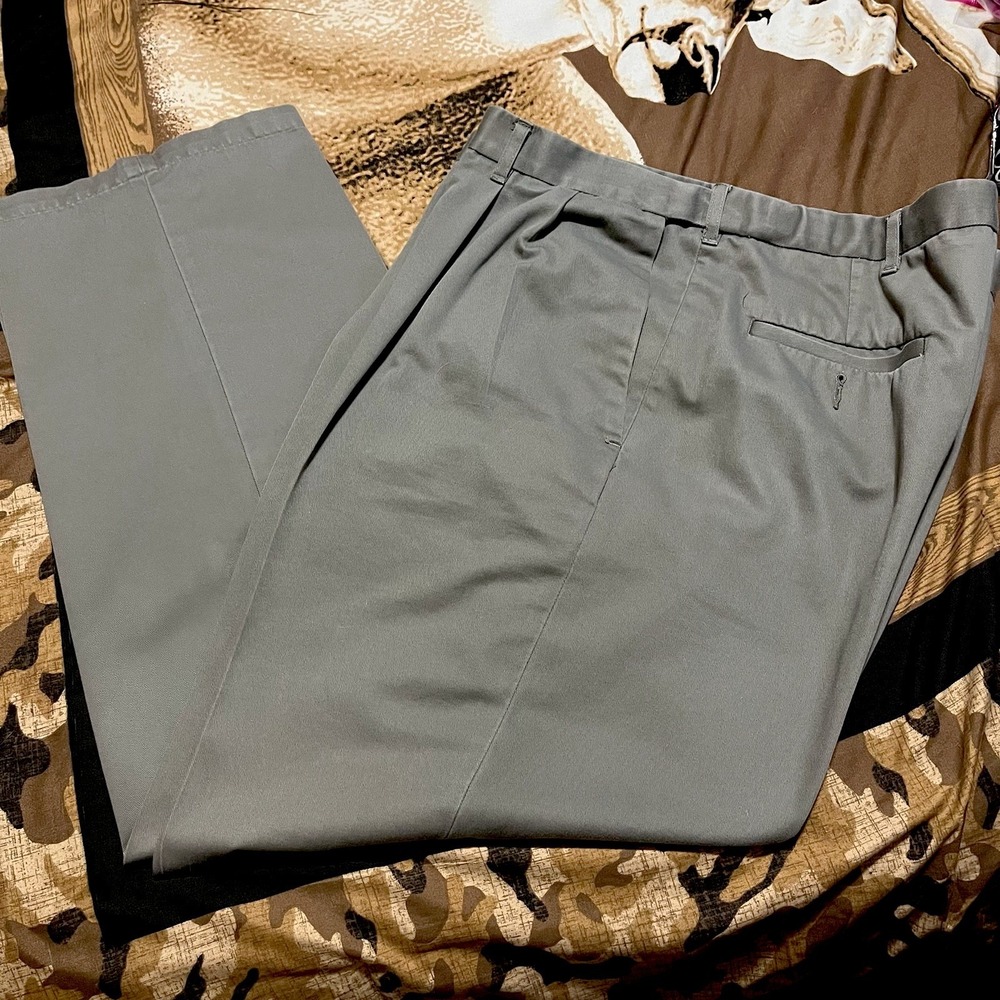 Haggar "Iron‎ Free" Grey Gray Dress Pants - Men's 40x30 Adjustable